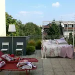 Rosso Segnale 招待所
